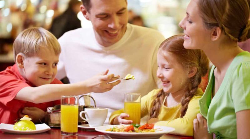 Kids Eat Free Tuesday: A Guide to Dining Out with Your Family